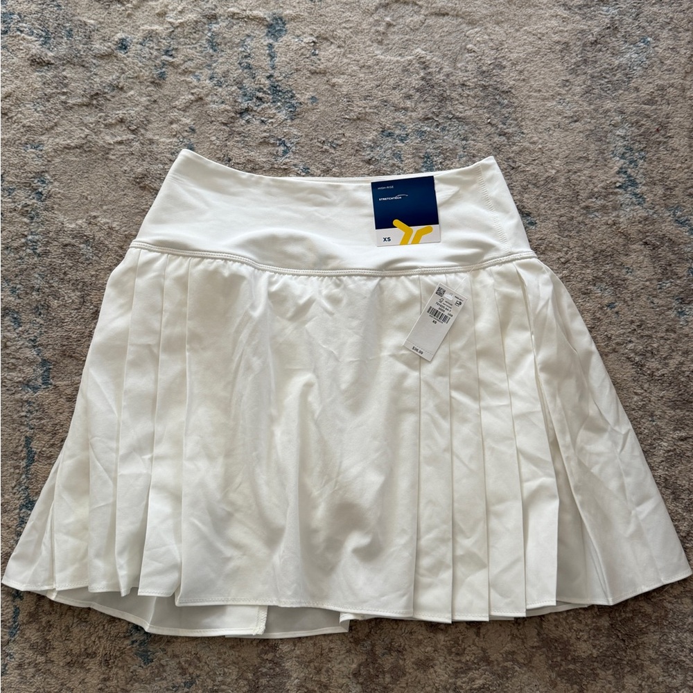 Old Navy White Pleated Skater Tennis Skirt